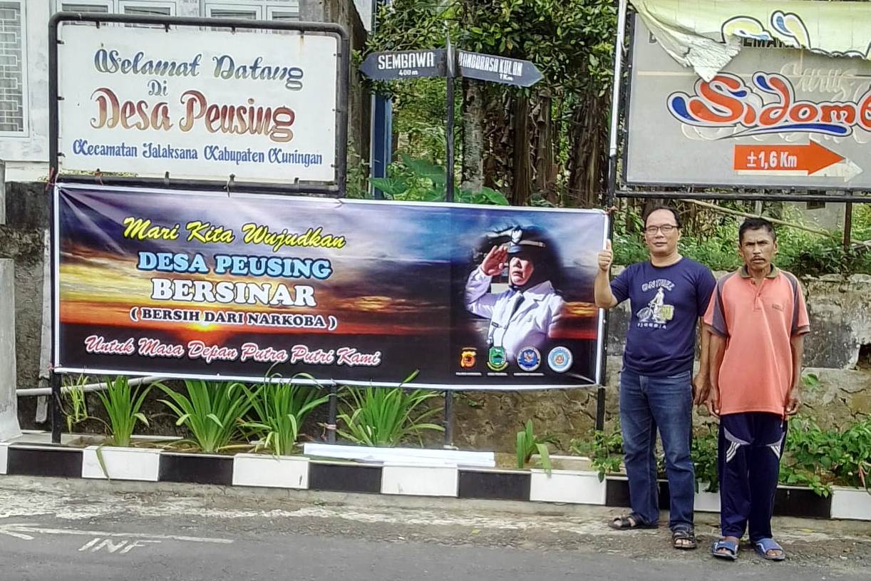 Peran Perempuan Dalam Mewujudkan Desa Bersinar (Bersih Narkoba) Peran Perempuan Dalam Mewujudkan Desa Bersinar (Bersih Narkoba)