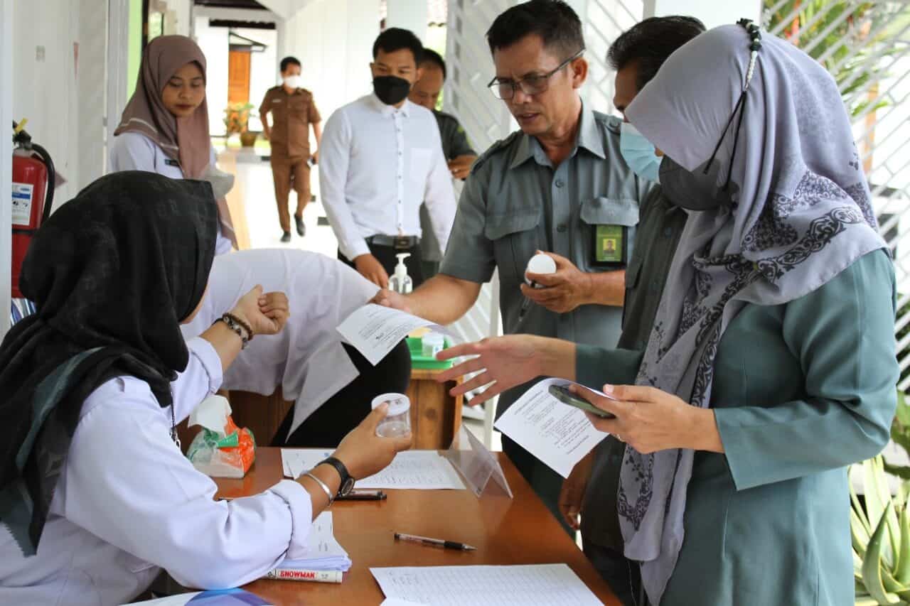Cegah Penyalahgunaan Narkotika di  Aparat Penegak Hukum, Kejaksaan dan Pengadilan Negeri Majalengka Adakan Test Urine