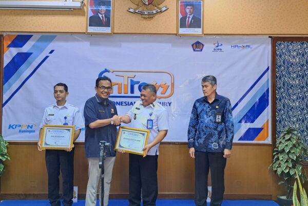 BNNK Kuningan Raih Penghargaan IKPA Terbaik dari KPPN Kuningan