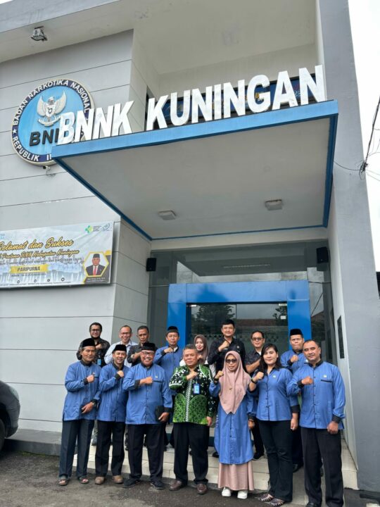 Perkuat Sinergi dalam Edukasi Bahaya Narkoba, Kepala BNNK Kuningan Sambut Kunjungan FKUB Perkuat Sinergi dalam Edukasi Bahaya Narkoba, Kepala BNNK Kuningan Sambut Kunjungan FKUB